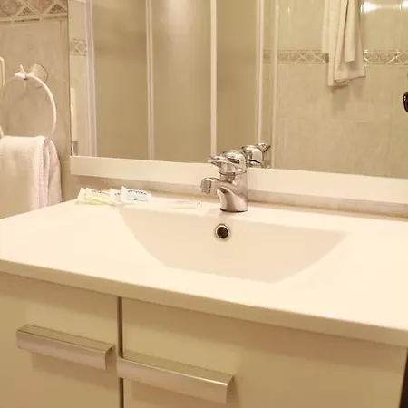Resitur Apartment Seville
