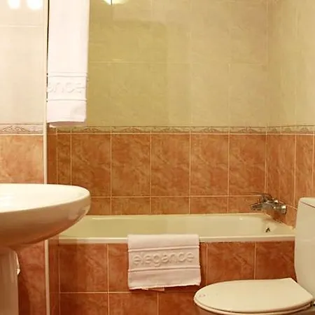 アパルタメントス レシトゥール *