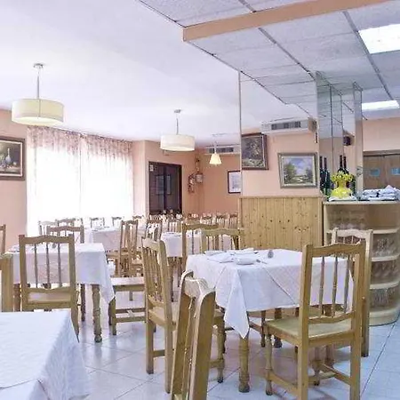 アパルタメントス レシトゥール * セビリア